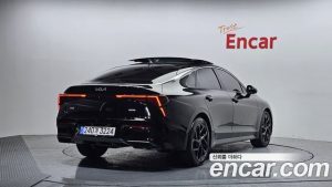 Kia K5 Signature 2024 года из Южной Кореи