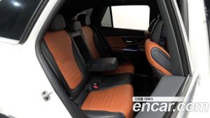 Mercedes-Benz GLC-Class GLC300 4MATIC AMG Line 2023 года из Южной Кореи