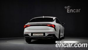 Kia K5 2.0 2024 года из Южной Кореи