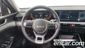 Kia K5 2.0 2024 года из Южной Кореи