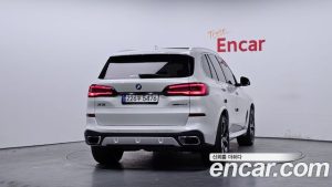 BMW X5 xDrive 30d M Sport 2023 года из Южной Кореи