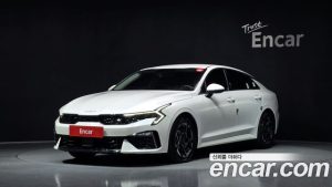 Kia K5 2.0 2024 года из Южной Кореи