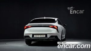 Kia K5 2.0 2024 года из Южной Кореи