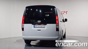 Hyundai Staria HEV 1.6 Tourer 9-Seater 2025 года из Южной Кореи