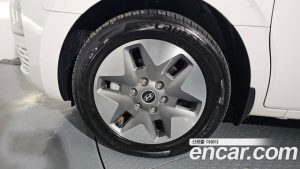 Hyundai Staria HEV 1.6 Tourer 9-Seater 2025 года из Южной Кореи