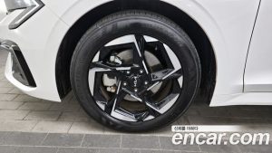 Kia K5 2.0 2024 года из Южной Кореи
