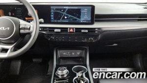 Kia K5 2.0 2024 года из Южной Кореи