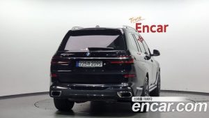 BMW X7 xDrive 40i M Sport 7-Seater 2024 года из Южной Кореи
