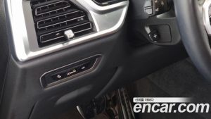 BMW X7 xDrive 40i M Sport 7-Seater 2024 года из Южной Кореи