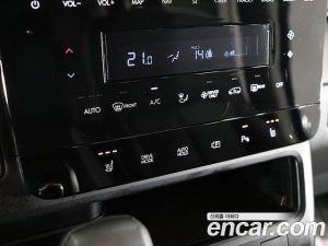 Hyundai Staria HEV 1.6 Wagon 5 2025 года из Южной Кореи