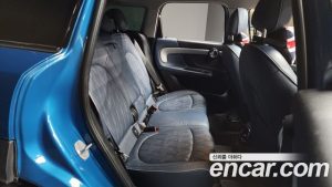 Mini Countryman ALL4 CLASSIC COMFORT PACK 2023 года из Южной Кореи