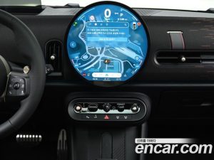 Mini Cooper JCW 2025 года из Южной Кореи