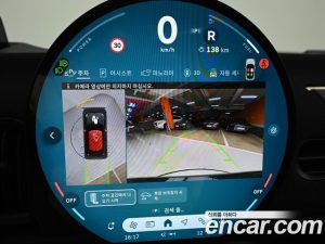 Mini Cooper JCW 2025 года из Южной Кореи