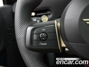 Mini Cooper JCW 2025 года из Южной Кореи