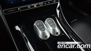 Mercedes-Benz C-Class C200 AMG Line 2025 года из Южной Кореи