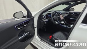 Mercedes-Benz C-Class C200 AMG Line 2025 года из Южной Кореи