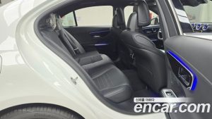 Mercedes-Benz C-Class C200 AMG Line 2025 года из Южной Кореи