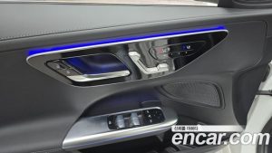 Mercedes-Benz C-Class C200 AMG Line 2025 года из Южной Кореи