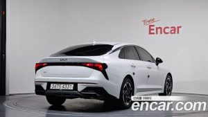 Kia K5 2.0 2024 года из Южной Кореи