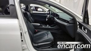 Kia K5 2.0 2024 года из Южной Кореи