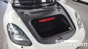 Porsche 718 4.0 GTS 2022 года из Южной Кореи