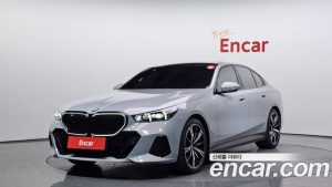 BMW 5-Series 530i xDrive M Sport 2025 года из Южной Кореи
