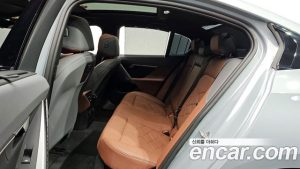BMW 5-Series 530i xDrive M Sport 2025 года из Южной Кореи
