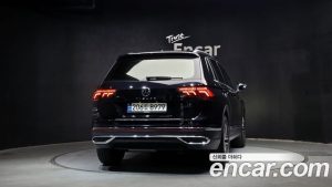 Volkswagen Tiguan 2.0 TDI Prestige 2023 года из Южной Кореи