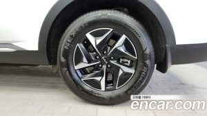 Kia Sorento HEV 1.6 2WD 2024 года из Южной Кореи