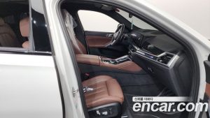 BMW X6 xDrive40i M Sport 2024 года из Южной Кореи
