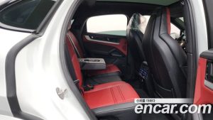 Porsche Cayenne 3.0 Coupe 2024 года из Южной Кореи