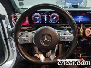 Mercedes-Benz CLA-Class CLA250 4MATIC 2023 года из Южной Кореи