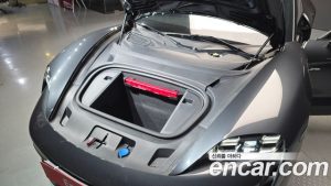 Porsche Taycan Base 2022 года из Южной Кореи