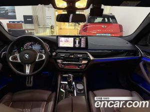 BMW 5-Series 530i xDrive M Sport 2023 года из Южной Кореи
