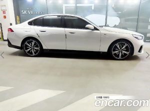 BMW 5-Series 530i xDrive M Sport 2024 года из Южной Кореи