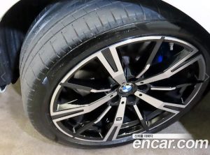 BMW 5-Series 530i xDrive M Sport 2024 года из Южной Кореи