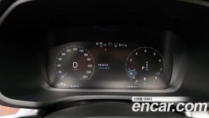 Volvo V60 B5 PRO AWD 2022 года из Южной Кореи