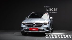 Mercedes-Benz GLC-Class GLC300 4MATIC Avantgarde 2025 года из Южной Кореи