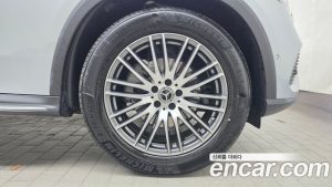 Mercedes-Benz GLC-Class GLC300 4MATIC Avantgarde 2025 года из Южной Кореи