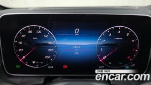 Mercedes-Benz GLC-Class GLC300 4MATIC Avantgarde 2025 года из Южной Кореи