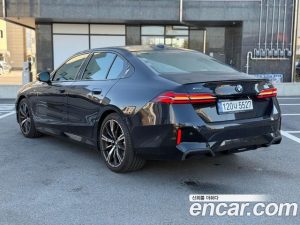 BMW 5-Series 530i xDrive M Sport 2024 года из Южной Кореи