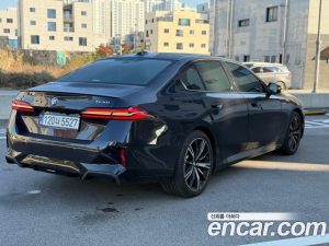 BMW 5-Series 530i xDrive M Sport 2024 года из Южной Кореи