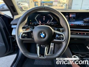 BMW 5-Series 530i xDrive M Sport 2024 года из Южной Кореи