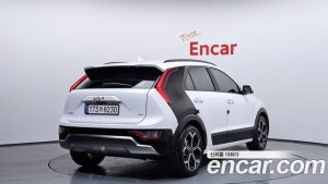 Kia Niro Signature 2024 года из Южной Кореи