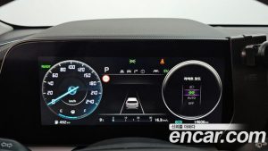 Kia Niro Signature 2024 года из Южной Кореи