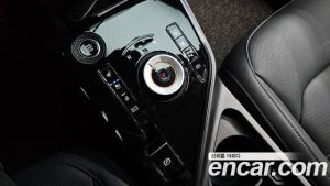 Kia Niro Signature 2024 года из Южной Кореи
