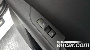 Kia Niro Signature 2024 года из Южной Кореи