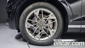 Genesis GV70 2.5T Бензин AWD 2024 года из Южной Кореи