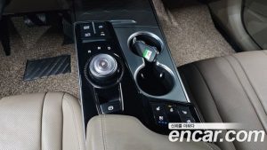 Kia K8 2.5 Бензин 2WD 2024 года из Южной Кореи