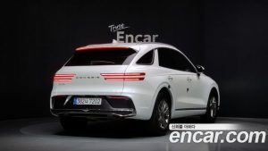 Genesis GV70 2.5T Бензин 2WD 2025 года из Южной Кореи